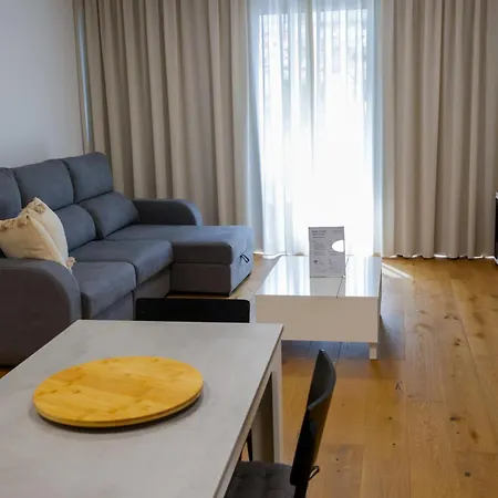 Apartament Luxury Leilamar - Modern Retreat