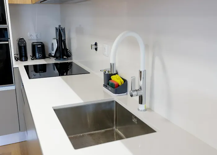 Luxury Leilamar - Modern Retreat *